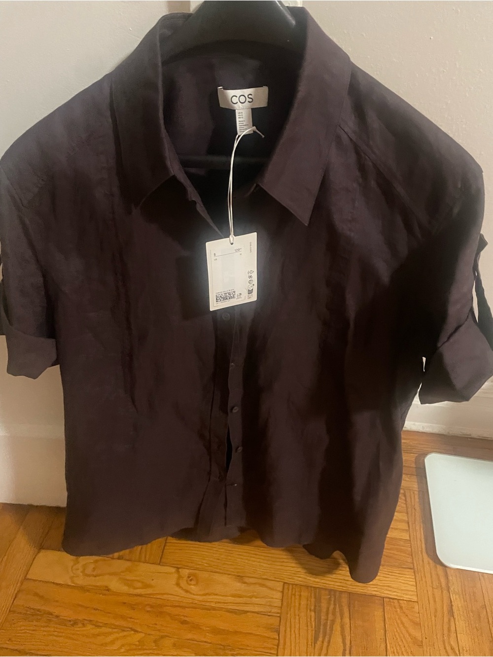 COS  women. Linen shirt
